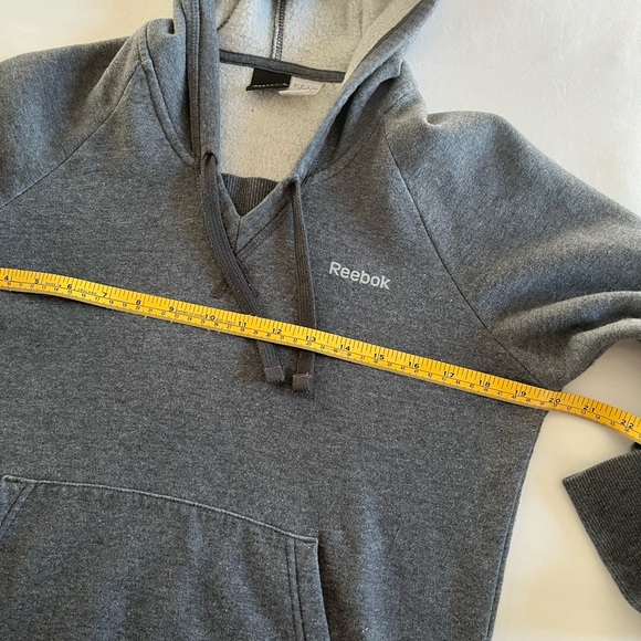 Reebok hooded sweatshirt - Picture 3 of 6